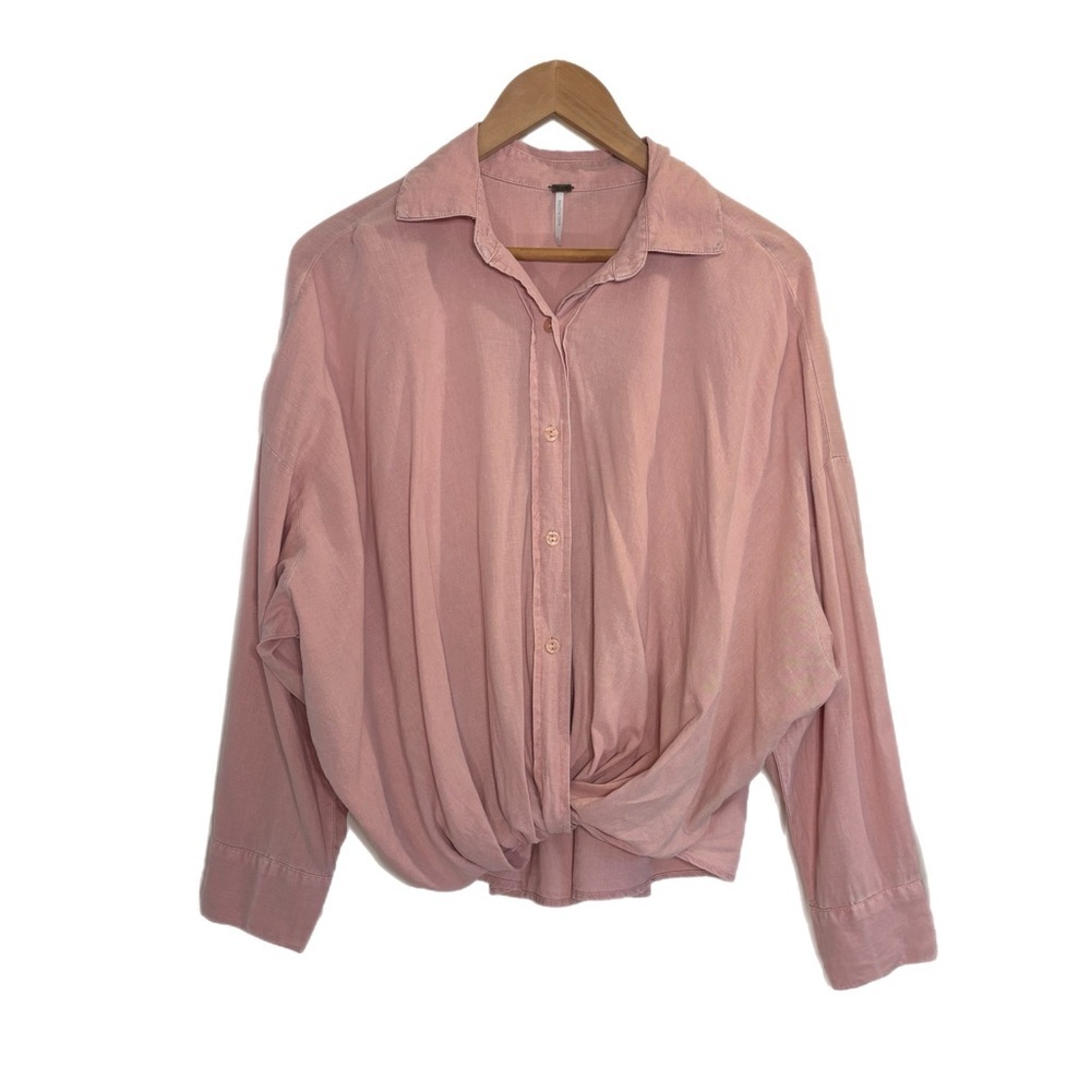 YFB pale pink long sleeve button up blouse w/ twist front detail